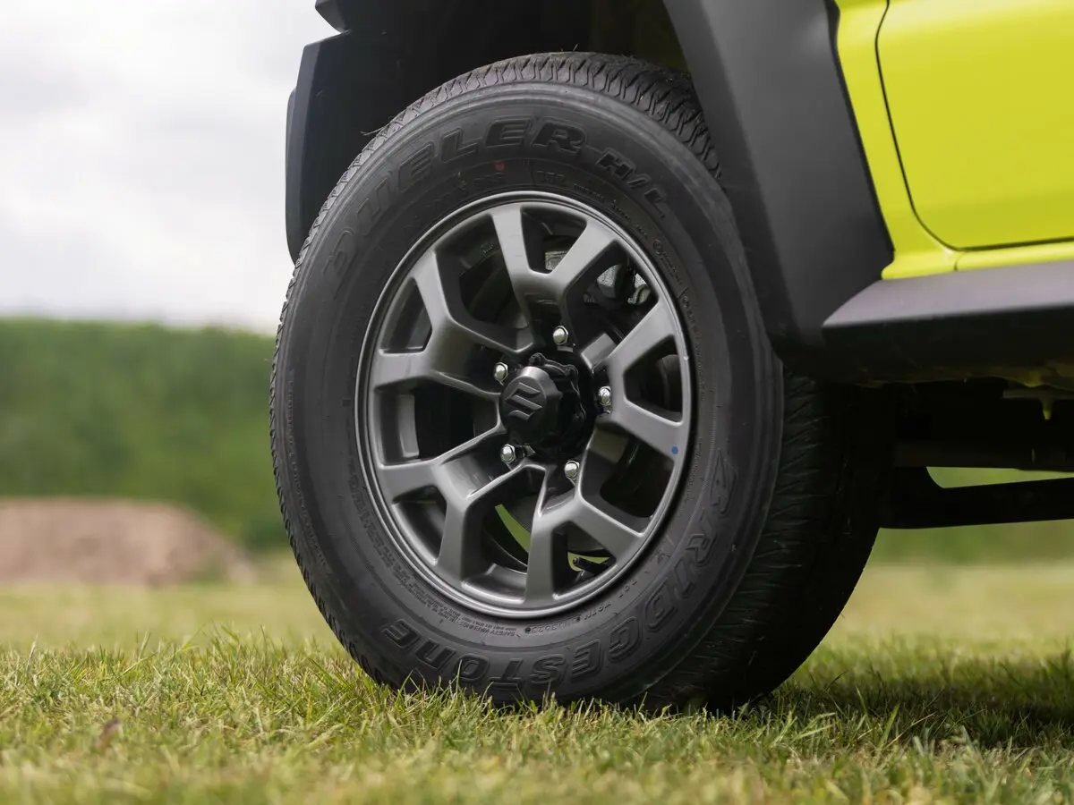 Suzuki Jimny IV Внедорожник 5 дв. — фото 34