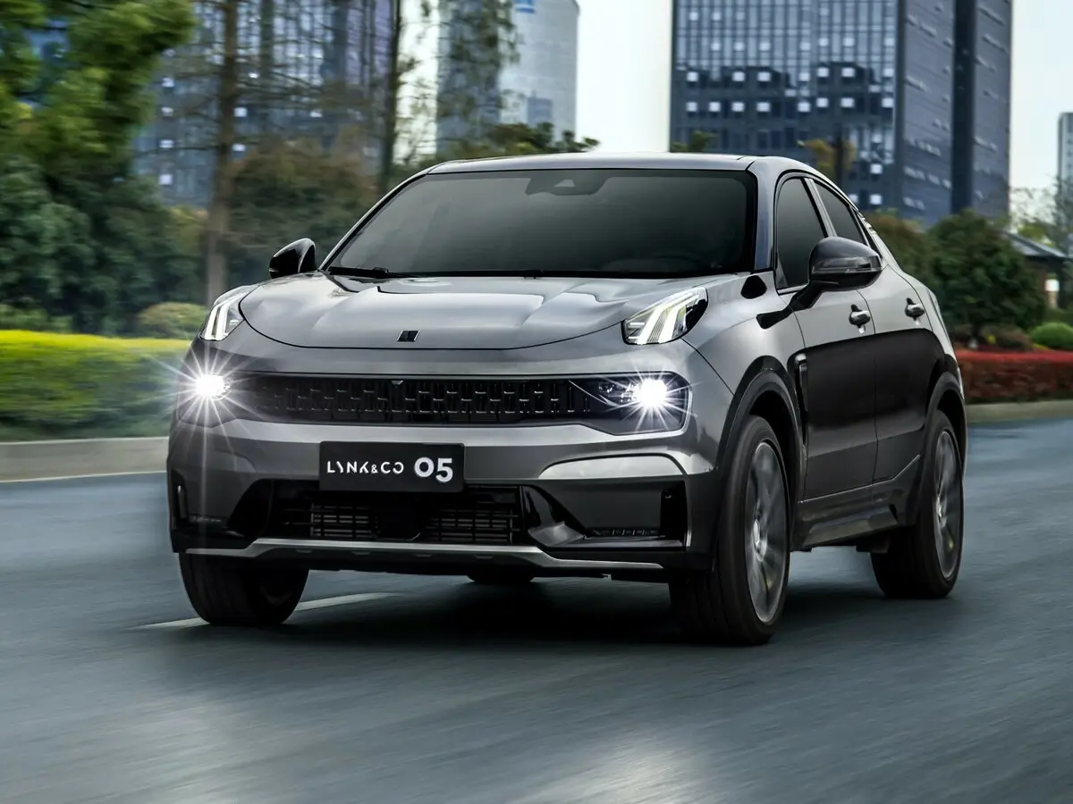 Lynk & Co 05 2020 – н.в. Внедорожник 5 дв. — сүрөт 3