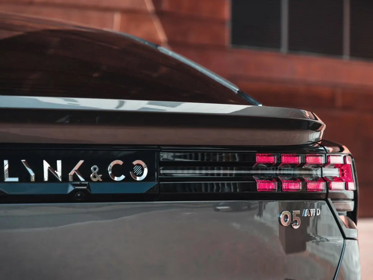 Lynk & Co 05 2020 – н.в. Внедорожник 5 дв. — сүрөт 10