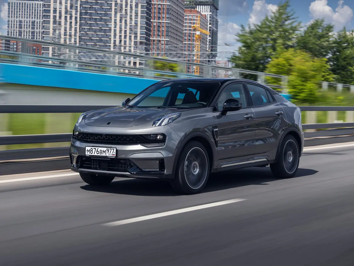 Lynk & Co 05 2020 – н.в. Внедорожник 5 дв. — сүрөт 11