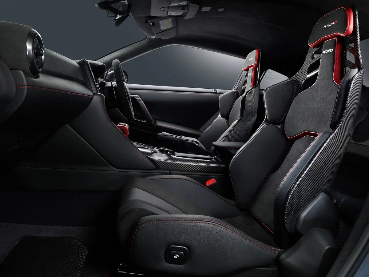 Nissan GT-R I Рестайлинг 4 Купе Nismo — сүрөт 5