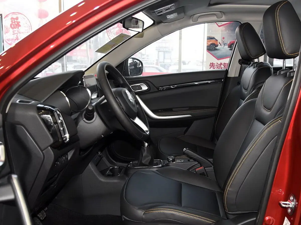 Dongfeng AX4 2017 – 2021 Внедорожник 5 дв. — сүрөт 8