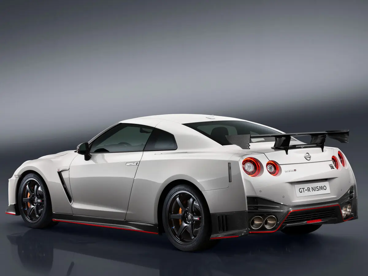 Nissan GT-R I Рестайлинг 3 Купе Nismo — 照片 5