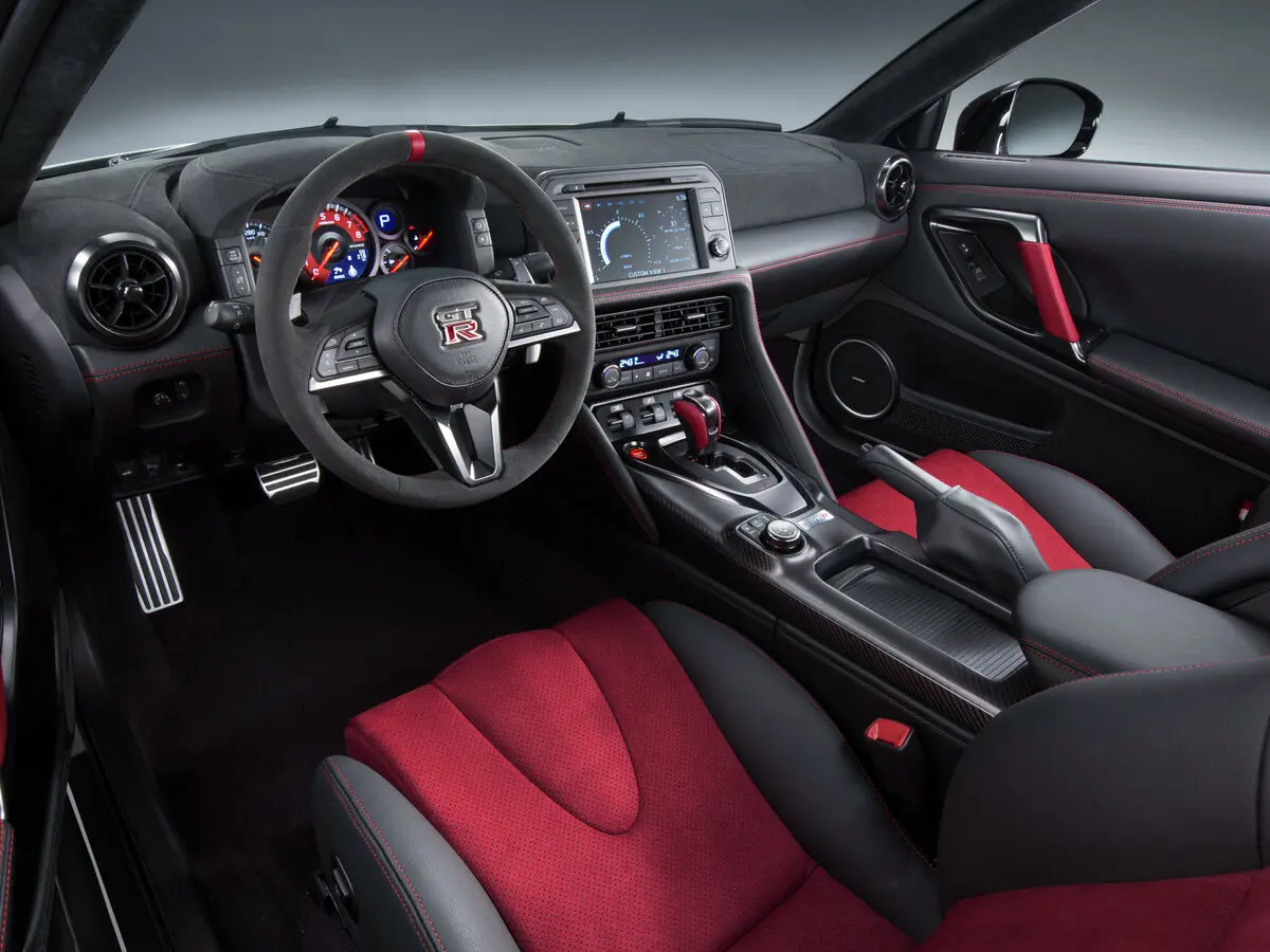 Nissan GT-R I Рестайлинг 3 Купе Nismo — 照片 8