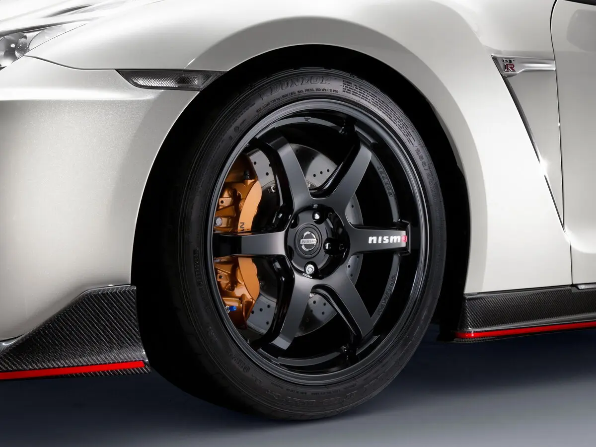 Nissan GT-R I Рестайлинг 3 Купе Nismo — 照片 20