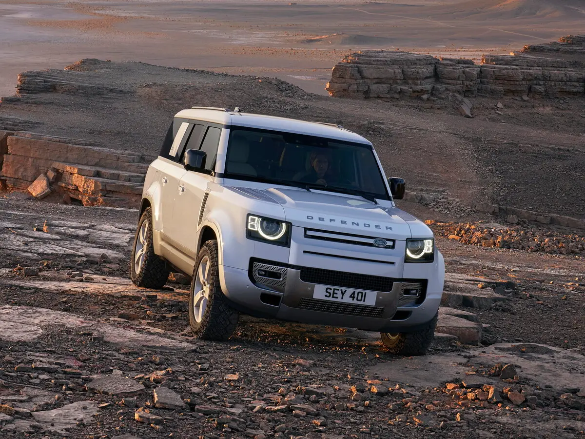 Land Rover Defender II Внедорожник 5 дв. 130 — сүрөт 3