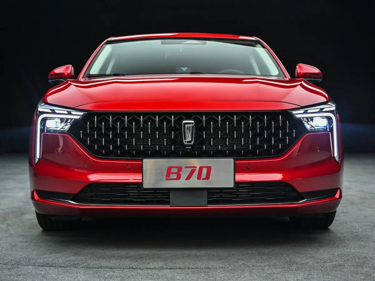 FAW Bestune B70 I Лифтбек — сүрөт 3
