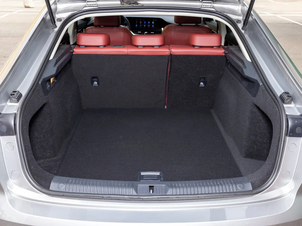 FAW Bestune B70 I Лифтбек — сүрөт 30