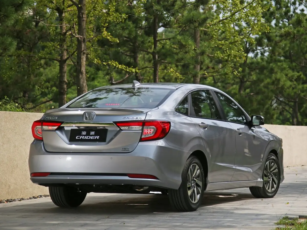Honda Crider II Седан — сүрөт 3