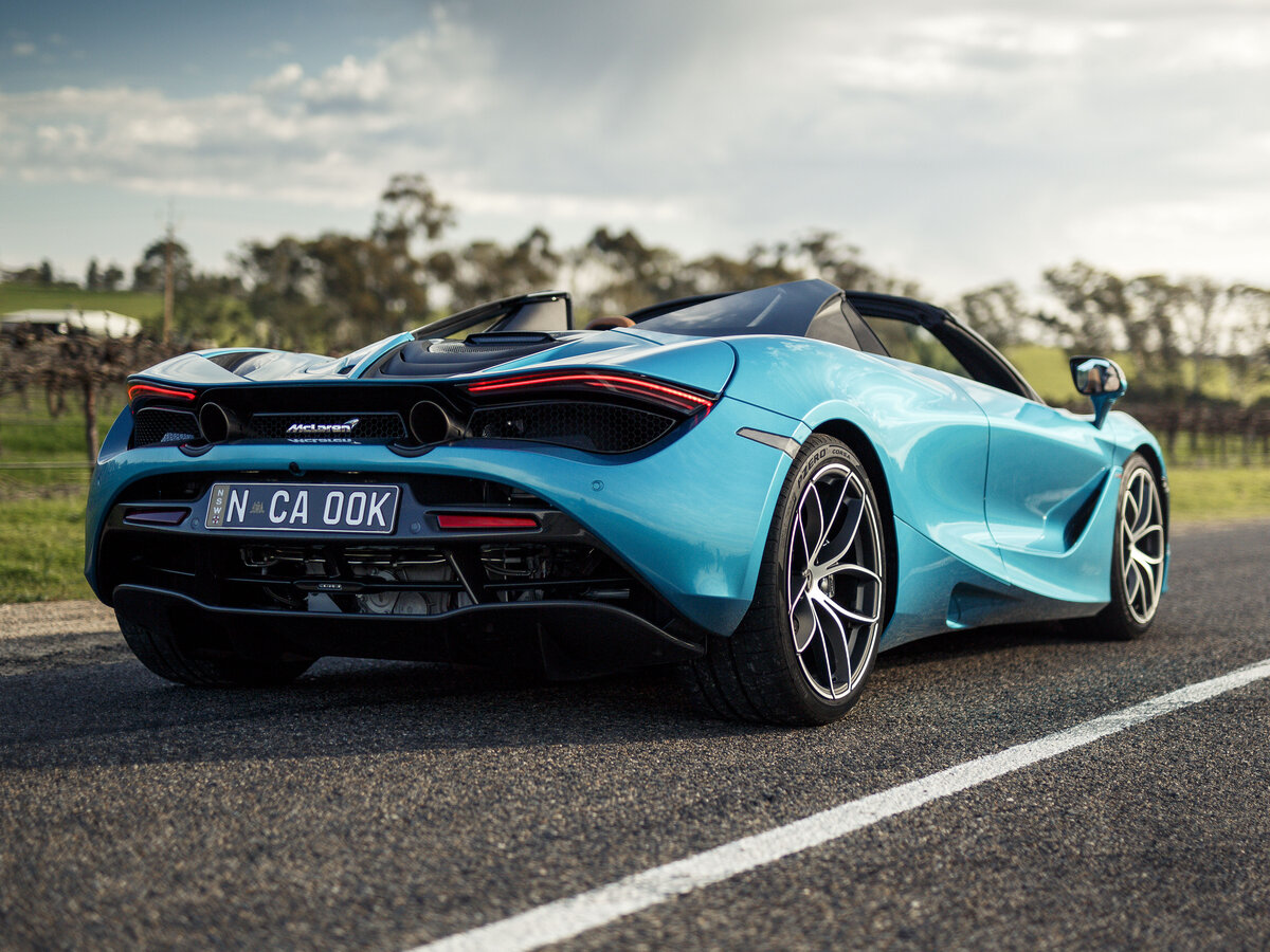 McLaren 720S 2017 – 2023 Родстер Spider — фото 6