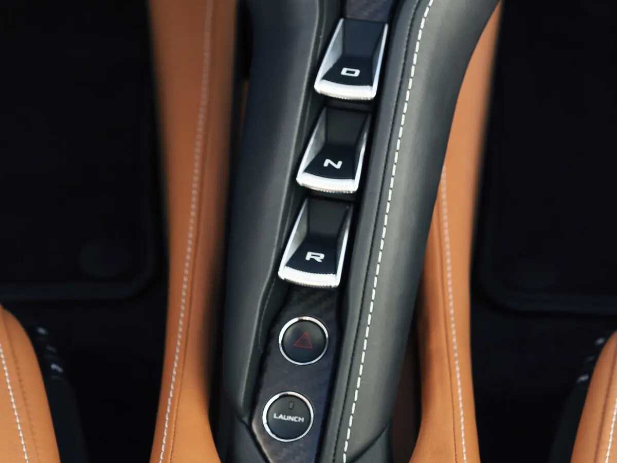 McLaren 720S 2017 – 2023 Родстер Spider — photo 11