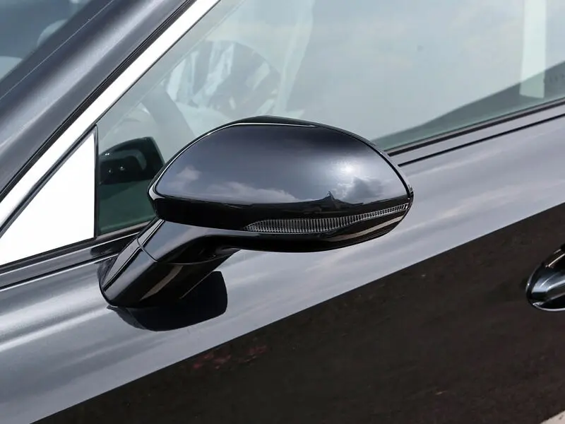 Hongqi E-QM5 I Седан — сүрөт 12