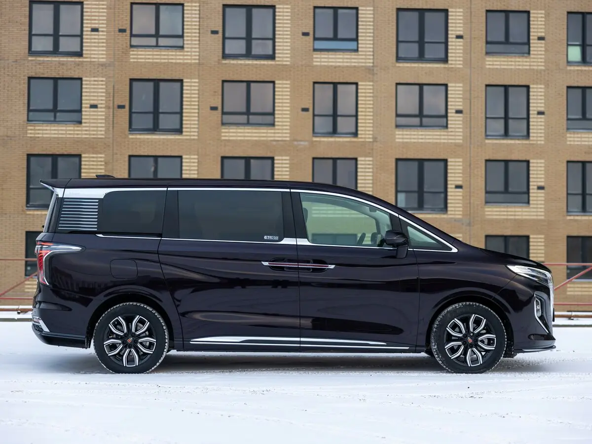 Hongqi HQ9 2022 – н.в. Минивэн — сүрөт 15