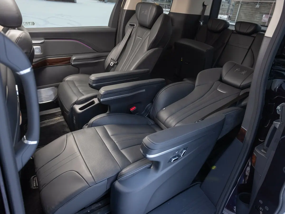 Hongqi HQ9 2022 – н.в. Минивэн — сүрөт 24