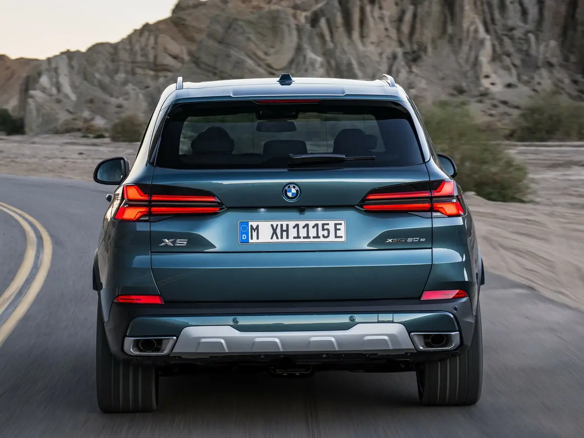 BMW X5 IV (G05/G18) Рестайлинг Внедорожник 5 дв. — фото 4