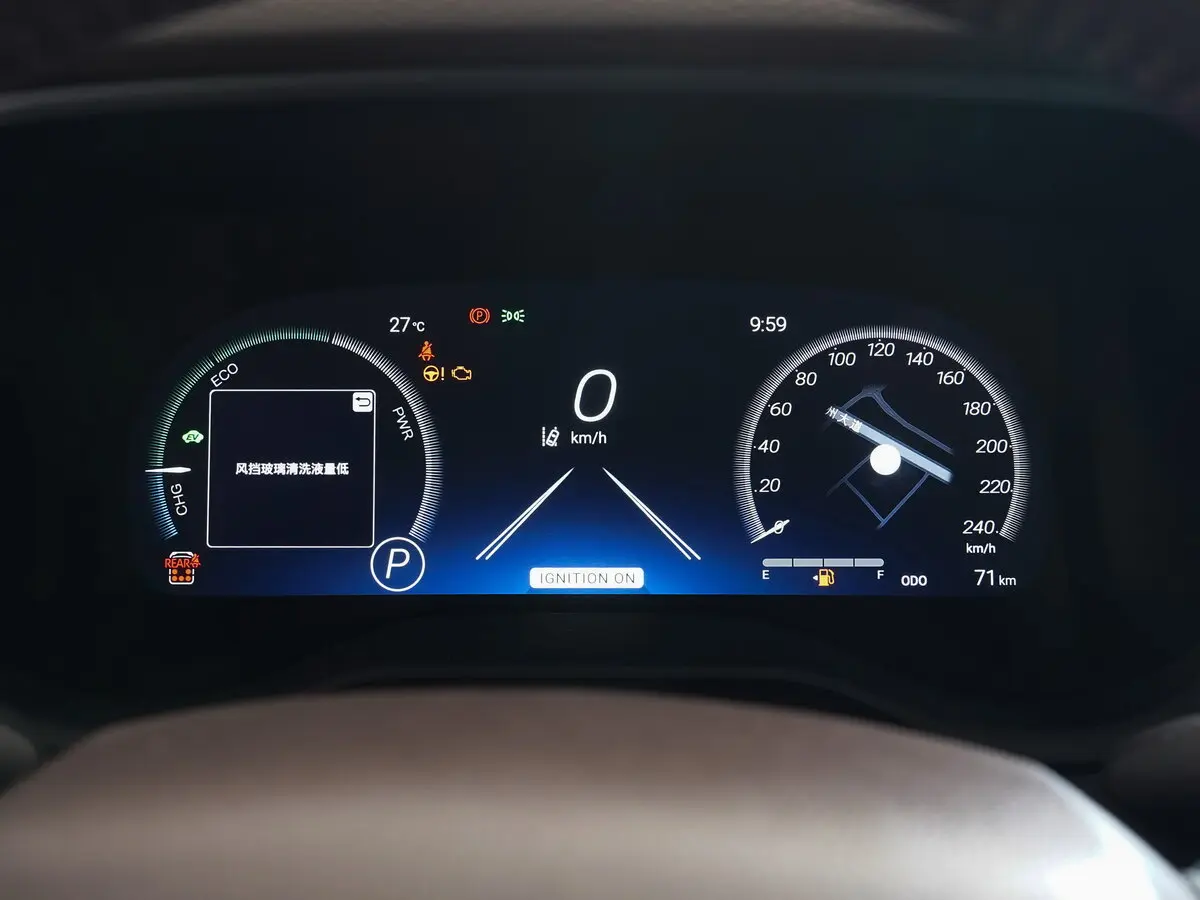 Toyota Granvia XL40 (China Market) Минивэн — сүрөт 9