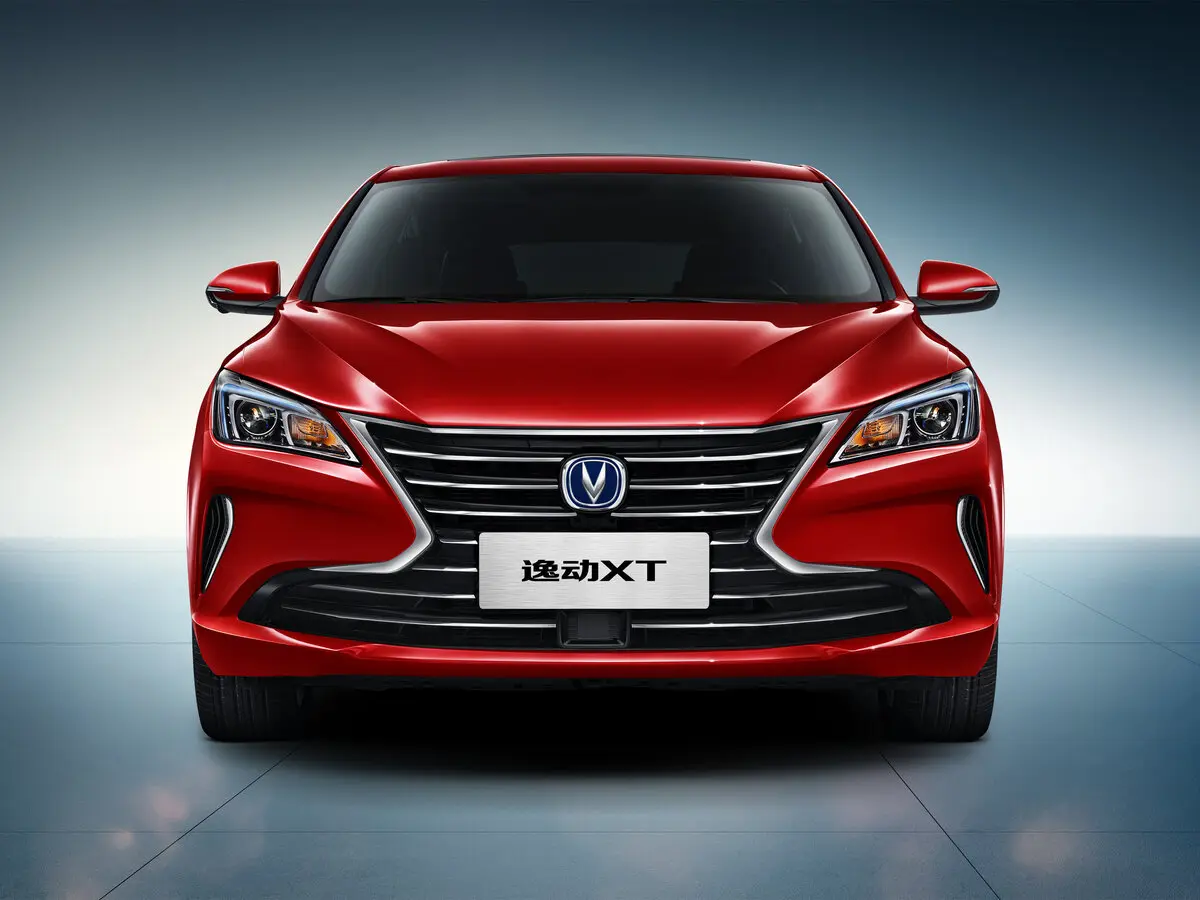 Changan Eado II Хэтчбек 5 дв. XT — сүрөт 3