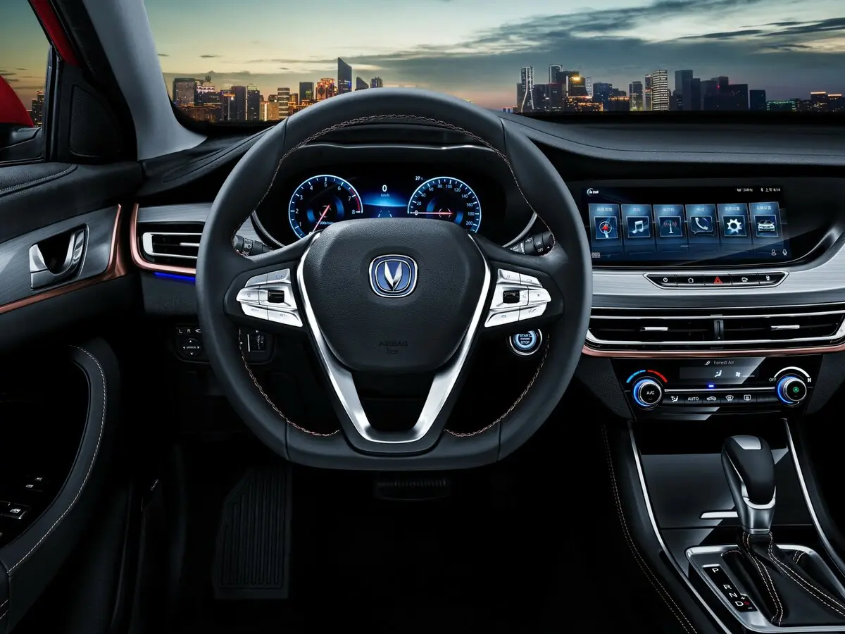 Changan Eado II Хэтчбек 5 дв. XT — сүрөт 6