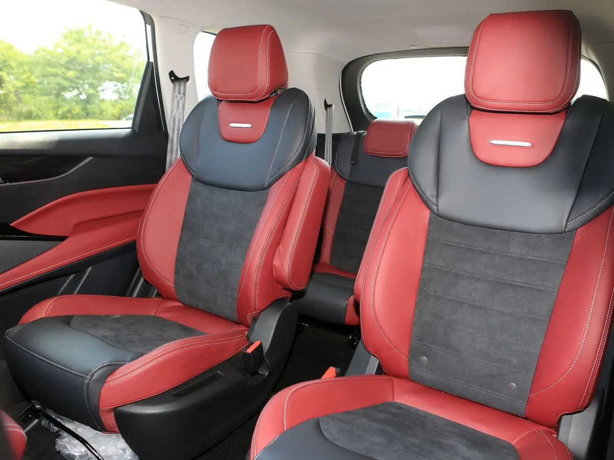 Maxus D60 2019 – 2023 Внедорожник 5 дв. — photo 12