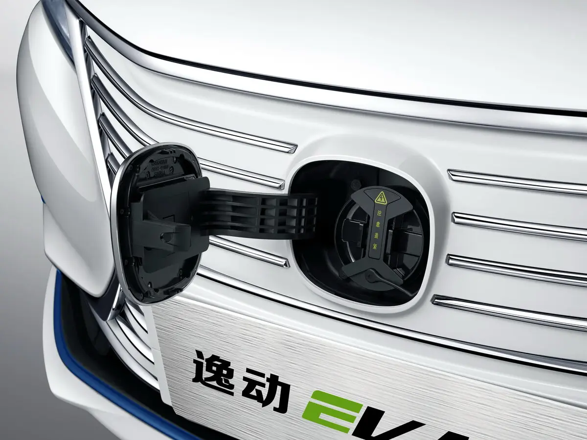 Changan Eado II Седан — сүрөт 12