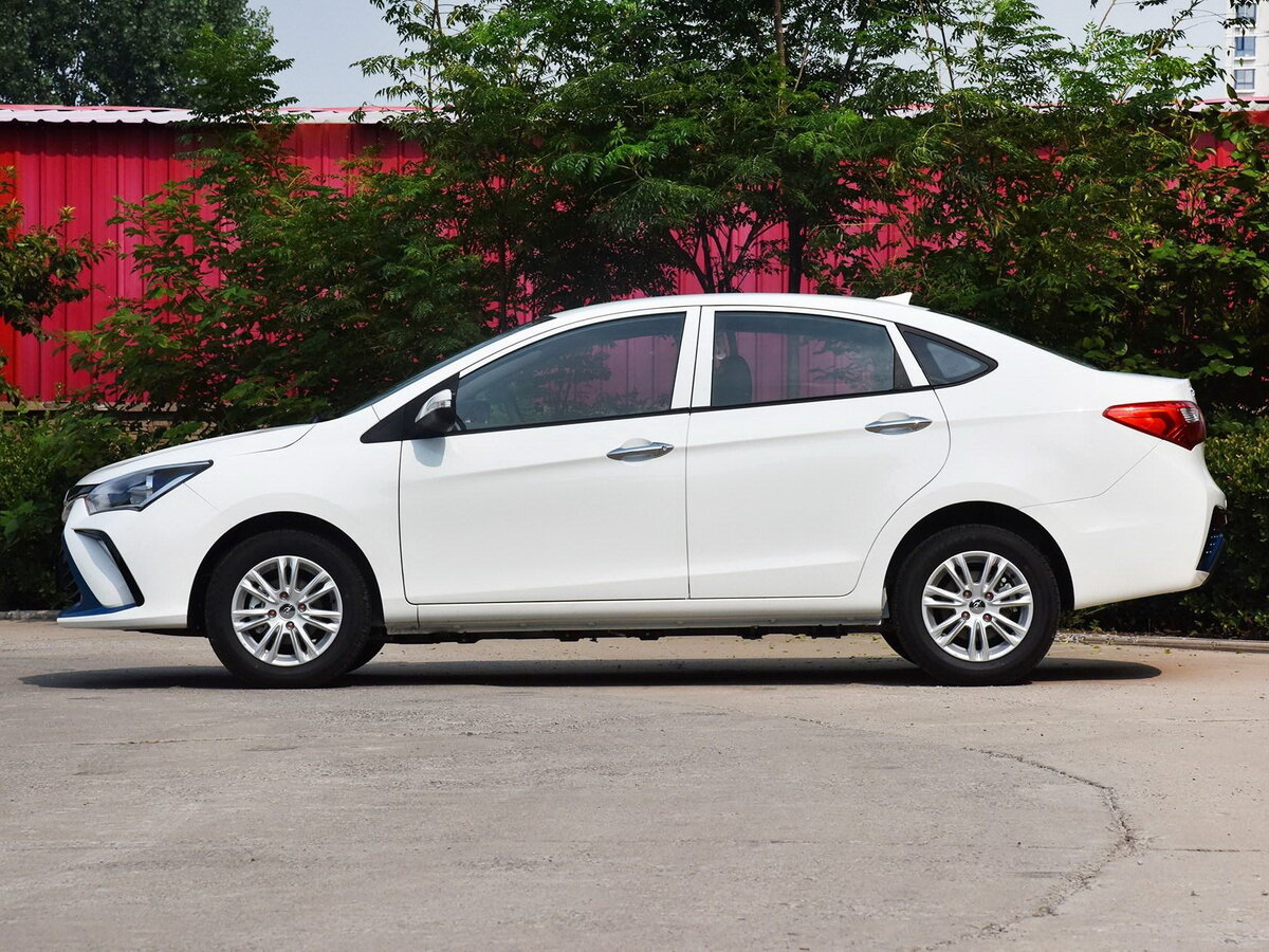 Haima E3 I Рестайлинг Седан — фото 2