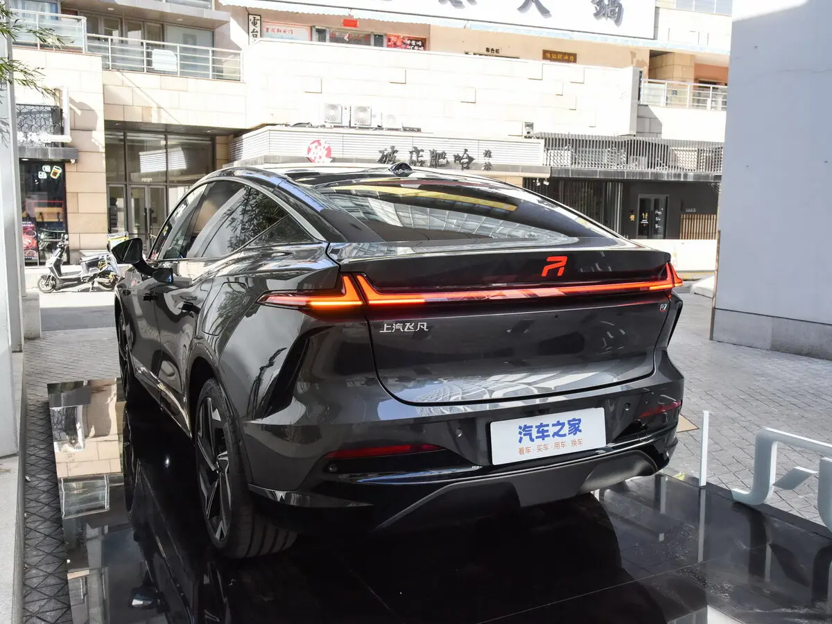 Rising Auto R7 2022 – н.в. Внедорожник 5 дв. — сүрөт 4