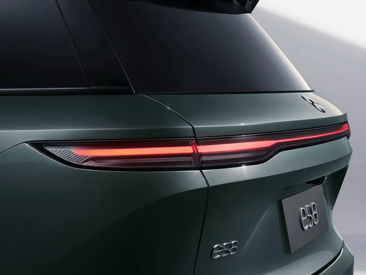 Nio ES8 II Внедорожник 5 дв. — 照片 18