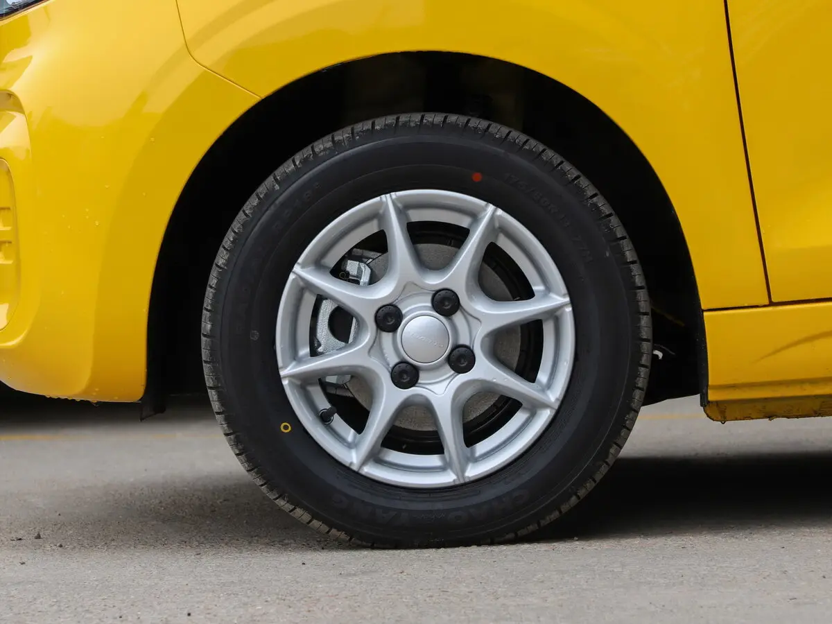 Roewe Clever 2020 – 2024 Хэтчбек 3 дв. — сүрөт 20