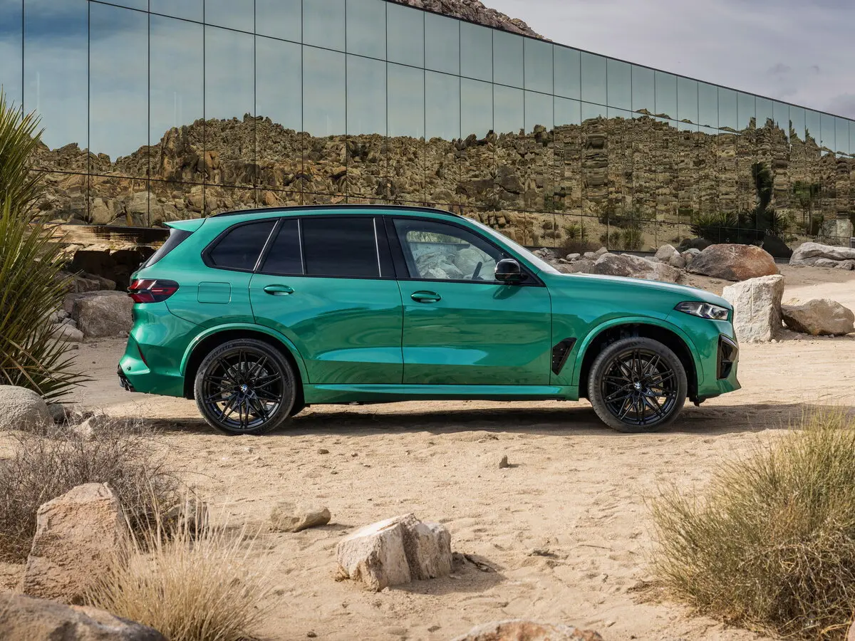 BMW X5 M III (F95) Рестайлинг Внедорожник 5 дв. — фото 2