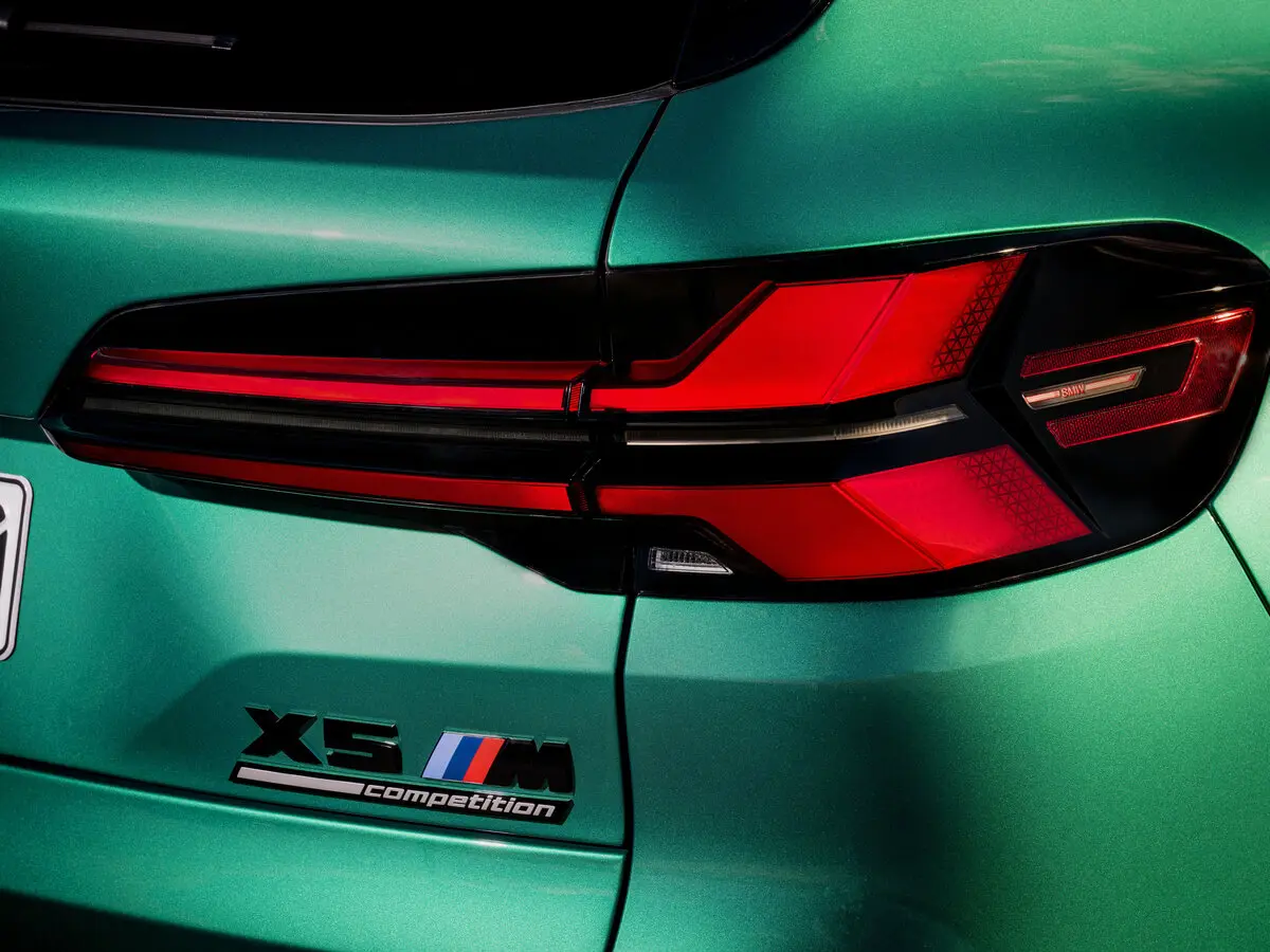 BMW X5 M III (F95) Рестайлинг Внедорожник 5 дв. — фото 14