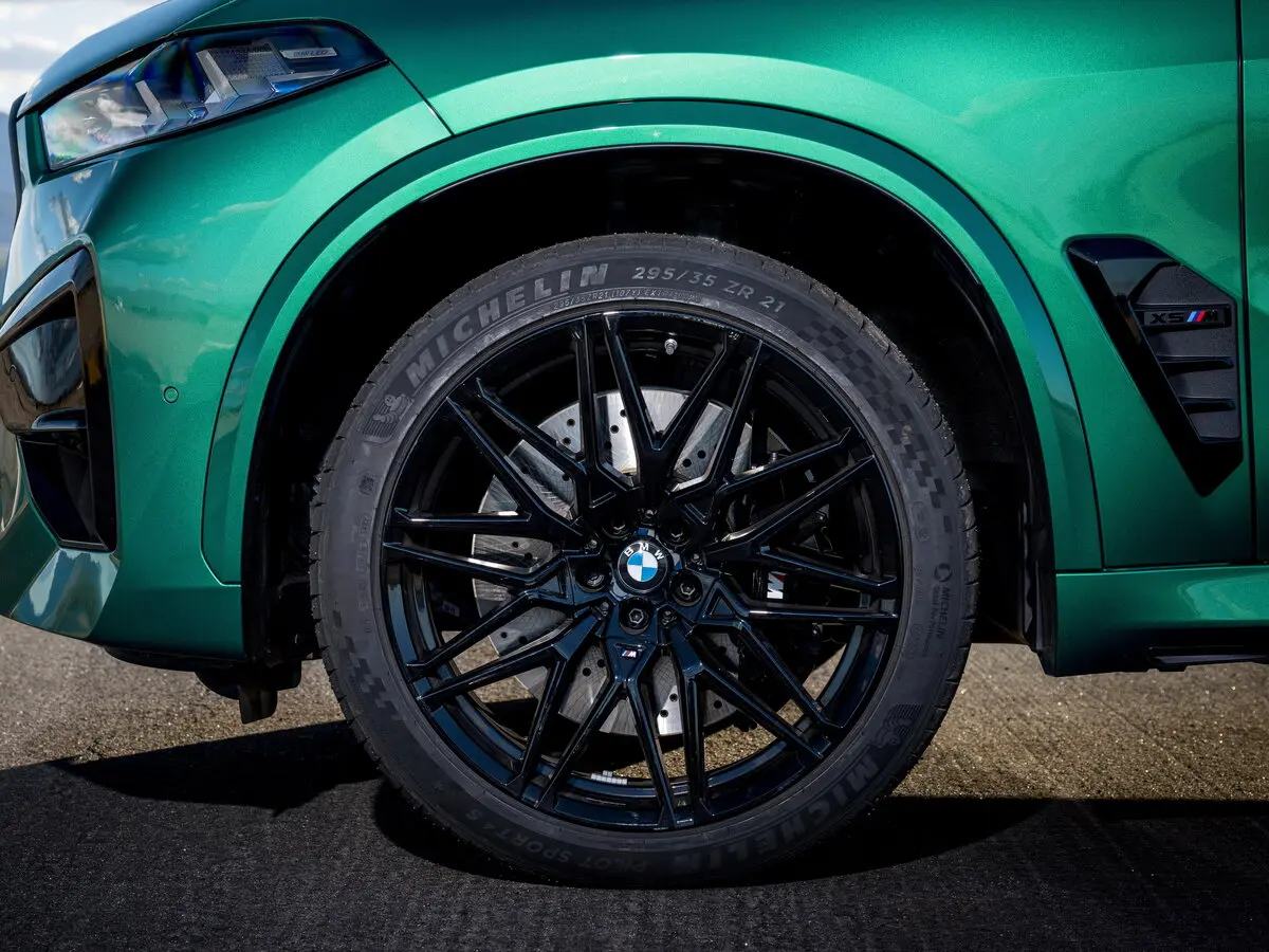 BMW X5 M III (F95) Рестайлинг Внедорожник 5 дв. — фото 17