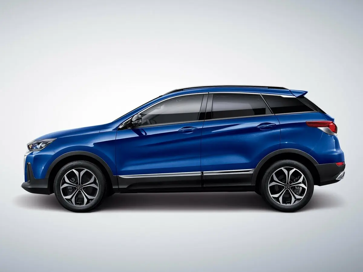 BAIC X5 II (Beijing X5) Внедорожник 5 дв. — photo 2