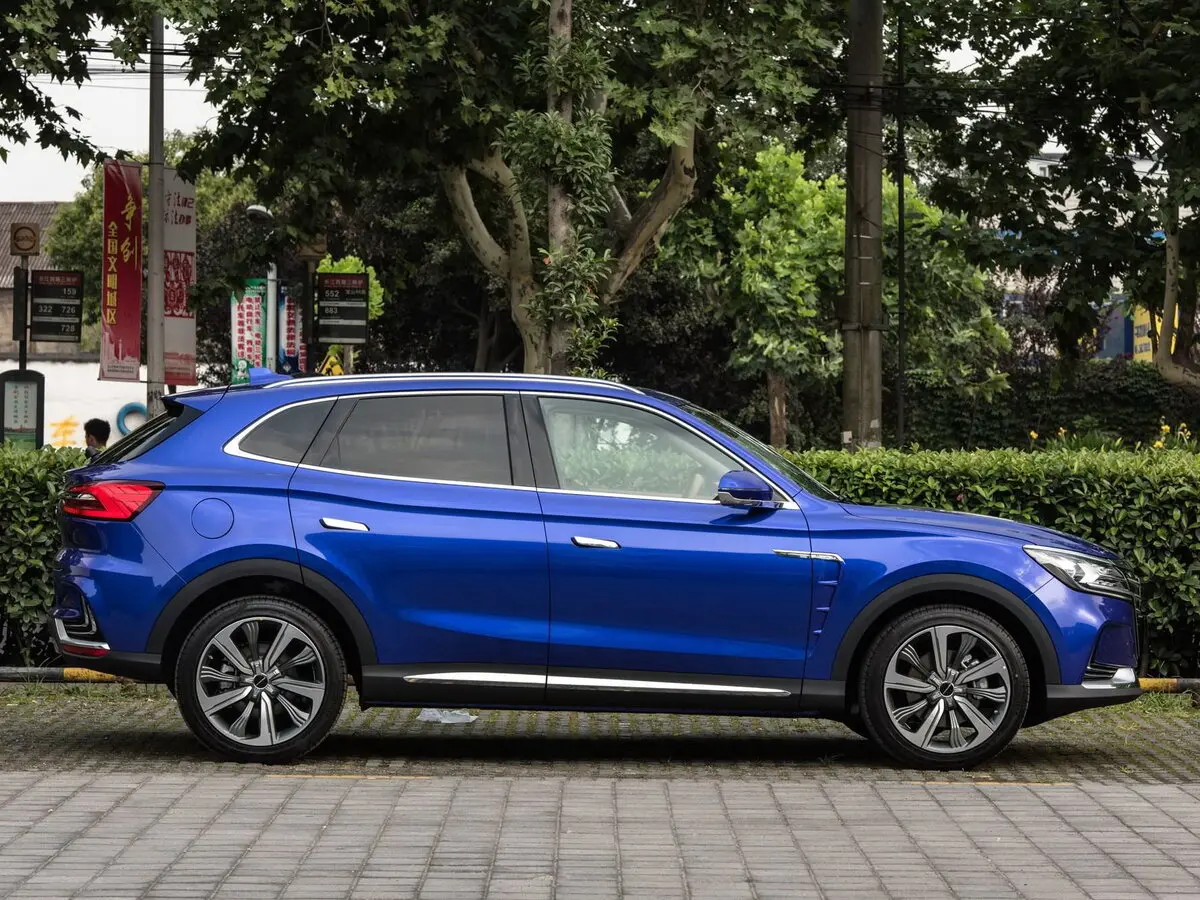 Roewe Marvel X 2018 – 2021 Внедорожник 5 дв. — сүрөт 2