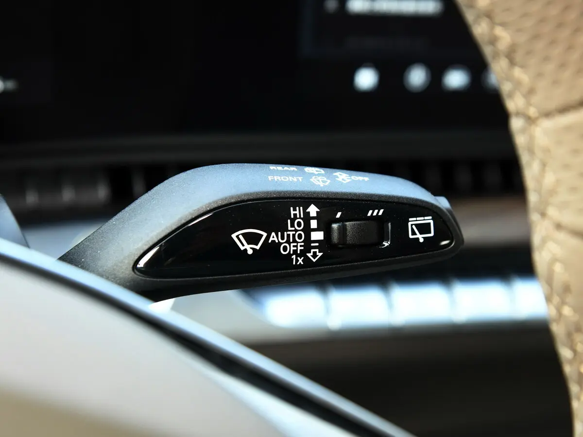 Roewe RX9 2022 – н.в. Внедорожник 5 дв. — сүрөт 20