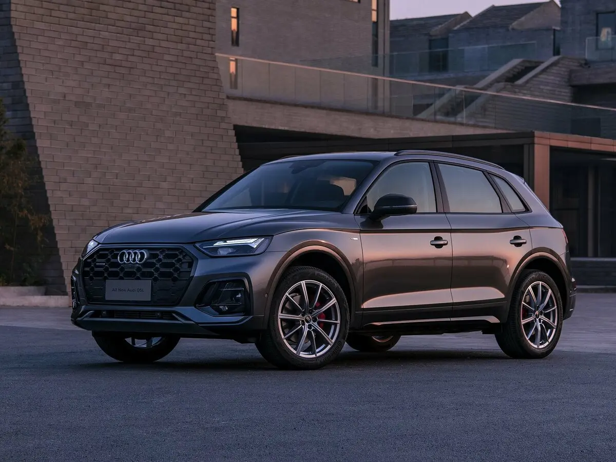 Audi Q5 II (FY) Рестайлинг Внедорожник 5 дв. L