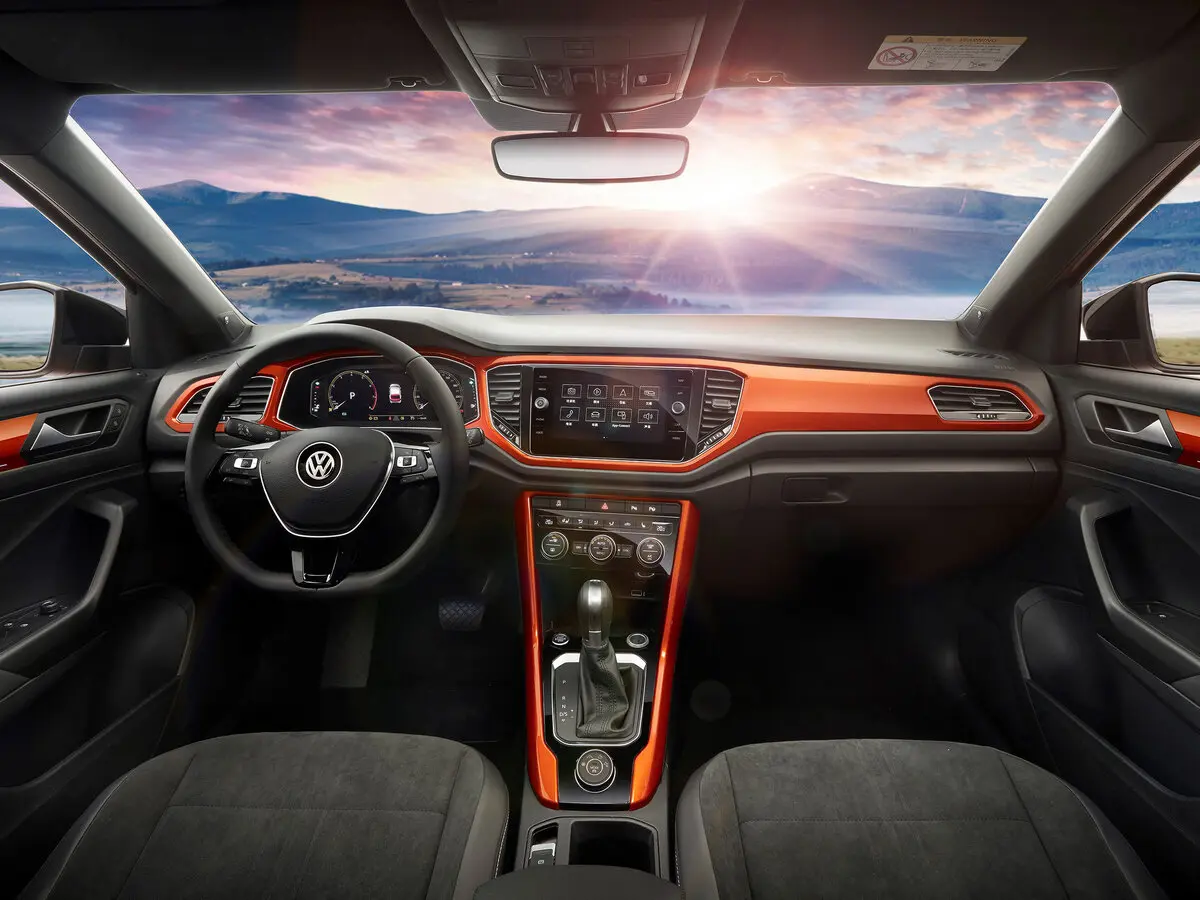 Volkswagen T-Roc I (China Market) Внедорожник 5 дв. — сүрөт 6