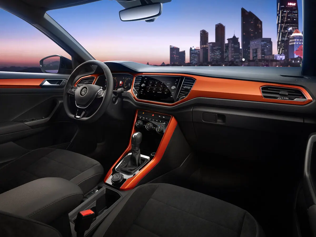 Volkswagen T-Roc I (China Market) Внедорожник 5 дв. — сүрөт 7