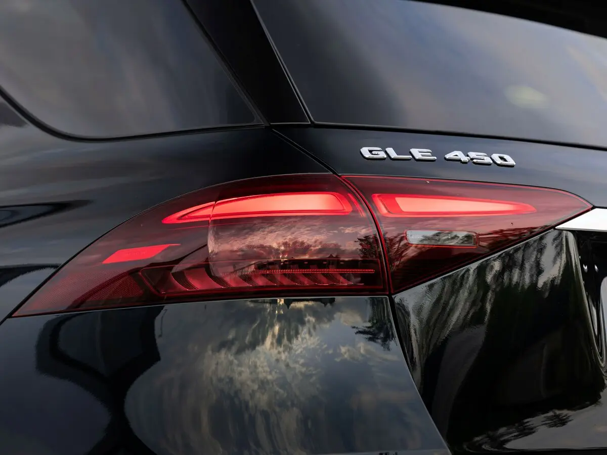 Mercedes-Benz GLE II (V167) Рестайлинг Внедорожник 5 дв. — фото 13