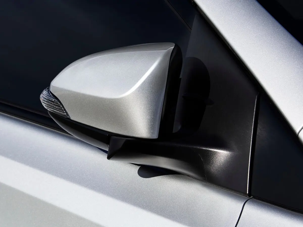 Toyota Corolla XI (E160, E170, E180) Рестайлинг 1 Хэтчбек 5 дв. iM — фото 11