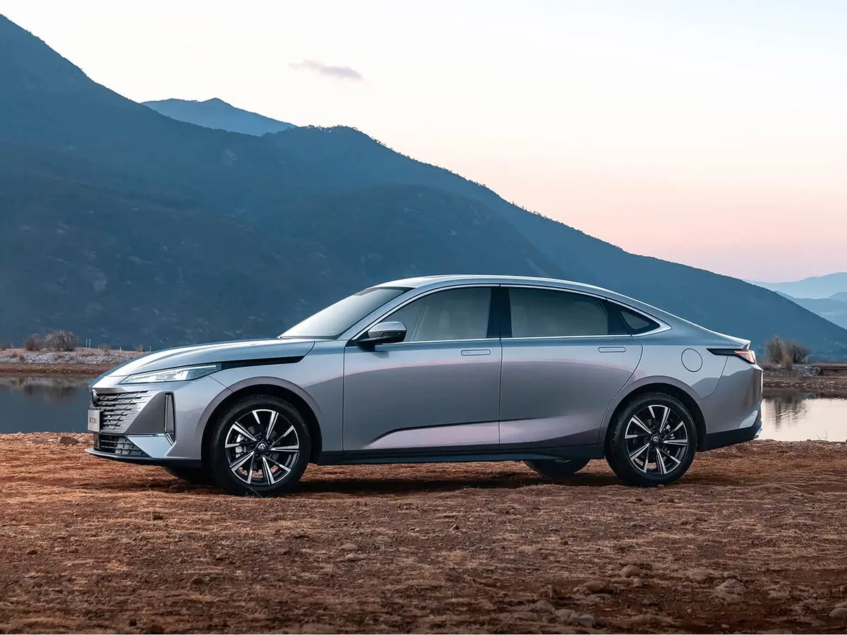 Changan Eado III Седан — сүрөт 2