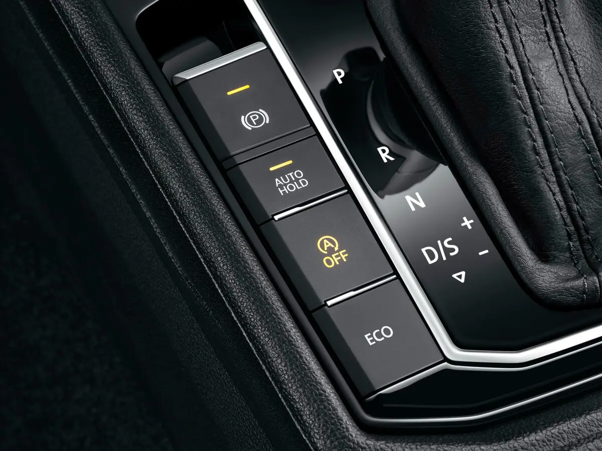 Volkswagen Lavida III Рестайлинг Седан — сүрөт 15