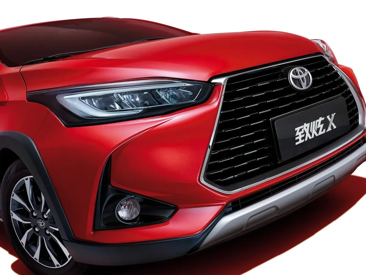 Toyota Yaris XP150 Рестайлинг Хэтчбек 5 дв. L X — сүрөт 5