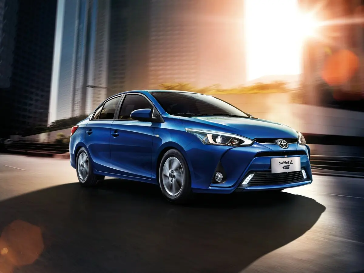 Toyota Yaris XP150 Рестайлинг Седан L