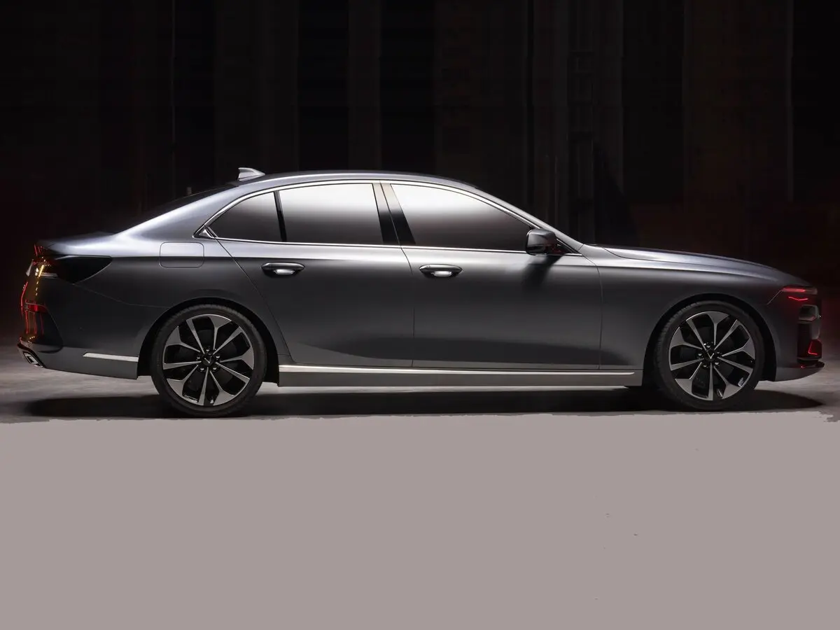 VinFast LUX A2.0 2019 – 2022 Седан — photo 2