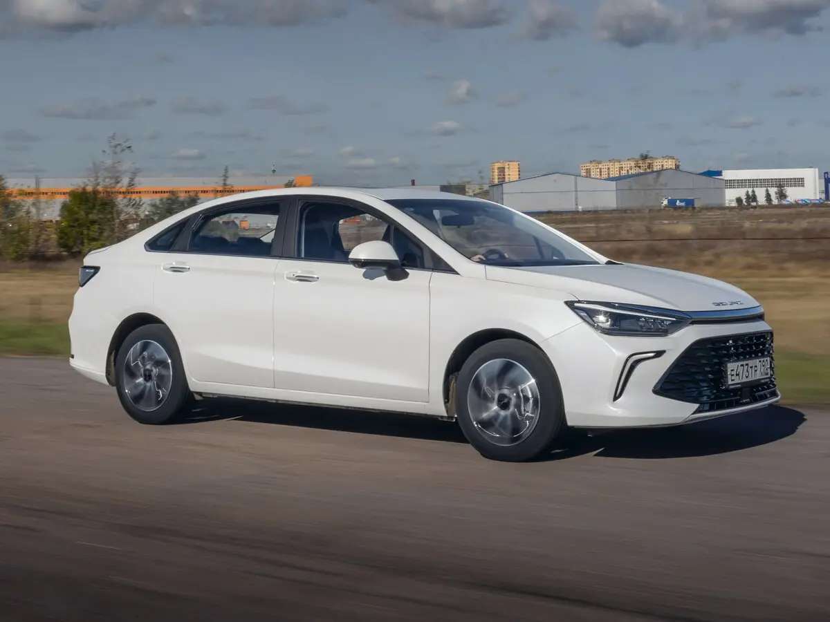 BAIC U5 Plus 2021 – н.в. Седан — 照片 13
