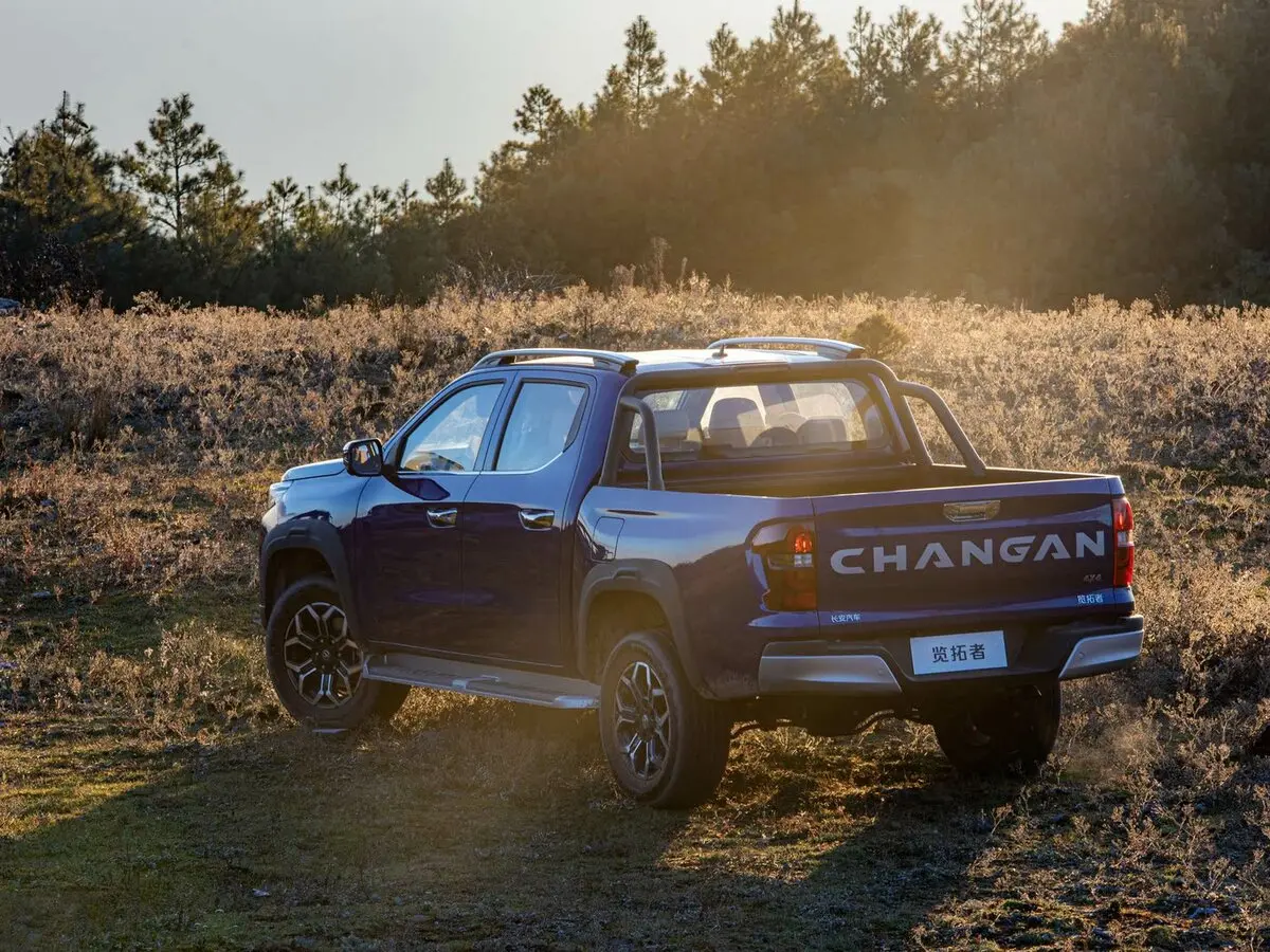 Changan Lantuozhe (Explorer) 2022 – н.в. Пикап Двойная кабина — photo 5