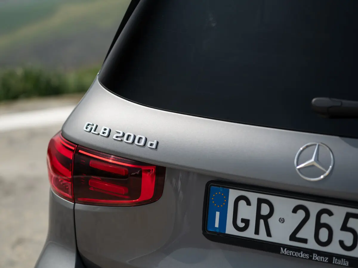 Mercedes-Benz GLB I (X247) Рестайлинг Внедорожник 5 дв. — 照片 12