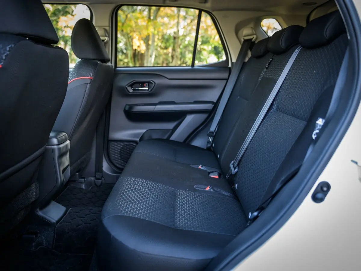 Daihatsu Rocky A200 Внедорожник 5 дв. — сүрөт 9