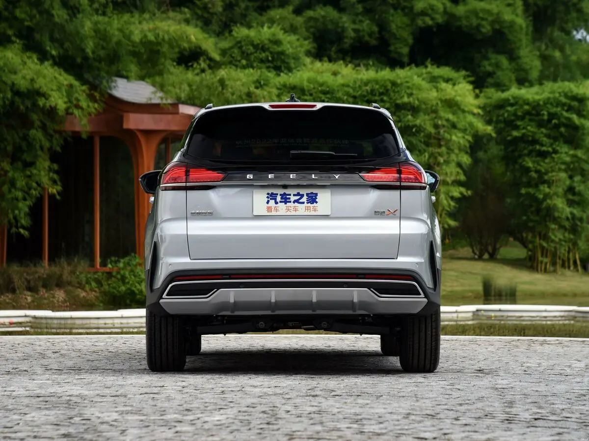 Geely Boyue I Рестайлинг Внедорожник 5 дв. — сүрөт 4