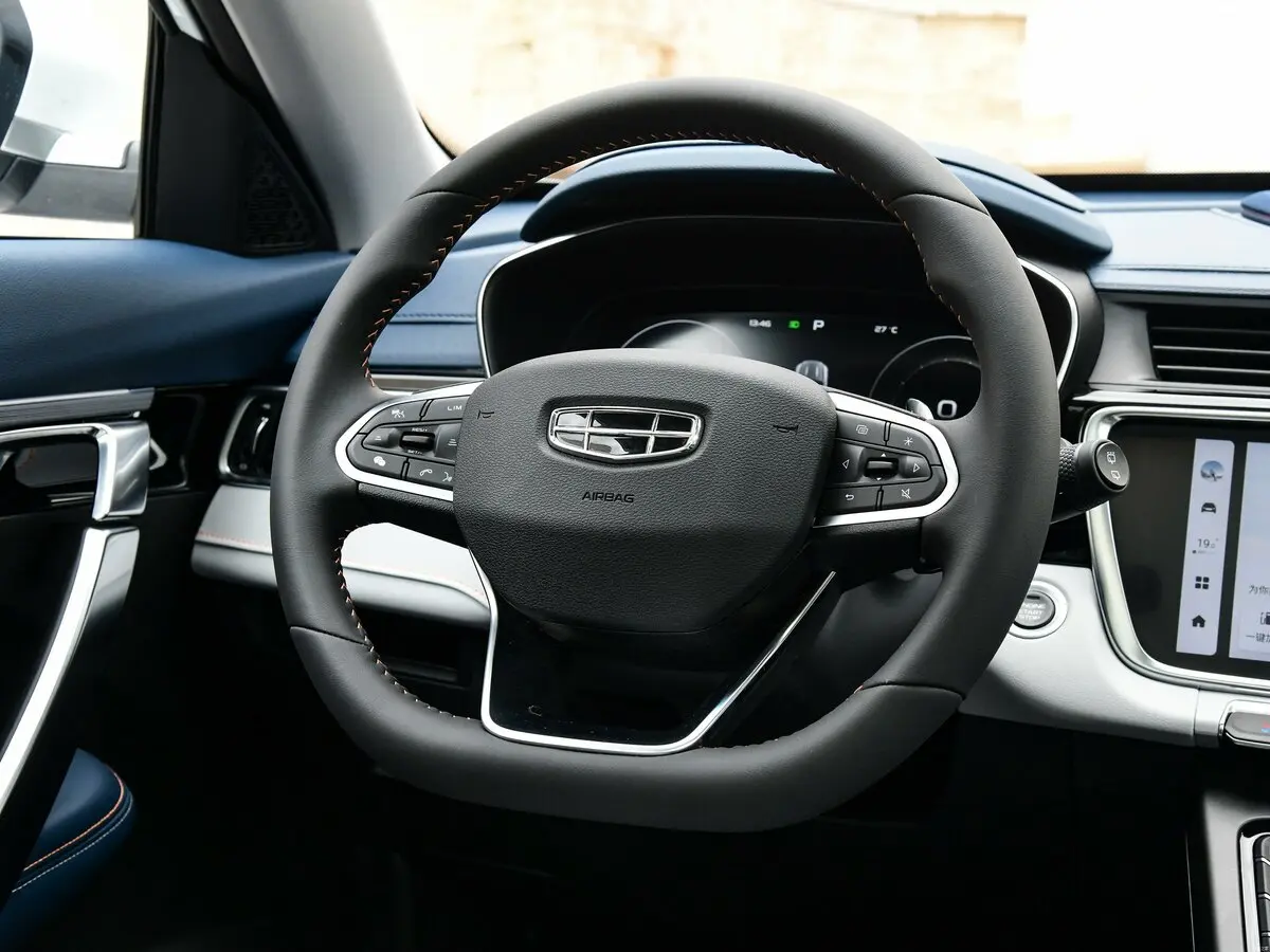 Geely Boyue I Рестайлинг Внедорожник 5 дв. — сүрөт 10